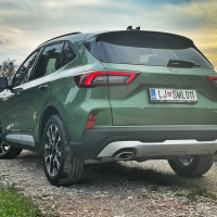 Ford kuga active X 2.5 duratec hybrid 134 kW AWD - test 2024