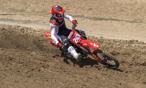 Tim Gajser na VN Turčije drugi, skupno ostaja prvi in ima še 14 točk prednosti